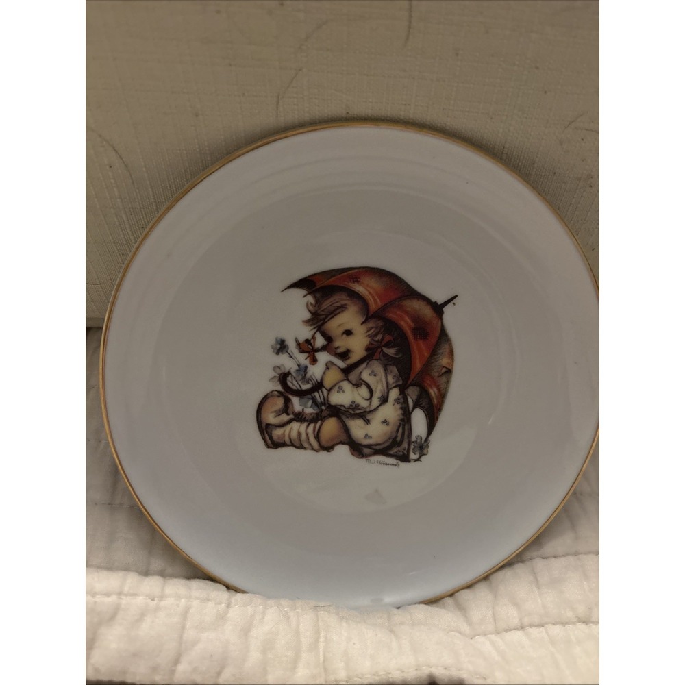 Vintage H.J.Hummel "Umbrella Girl" Porcelain Plate Germany 6.5"